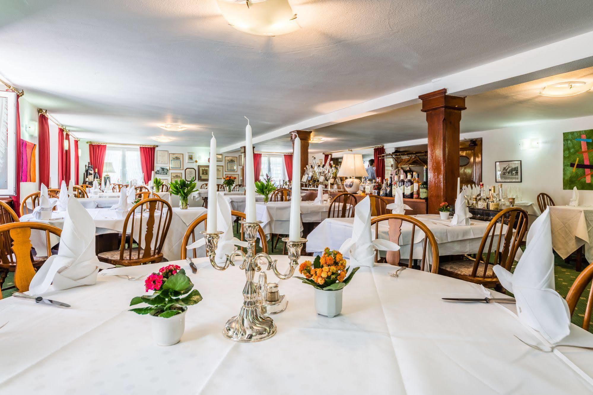 Hotel Goldener Sternen كونستانز المظهر الخارجي الصورة
