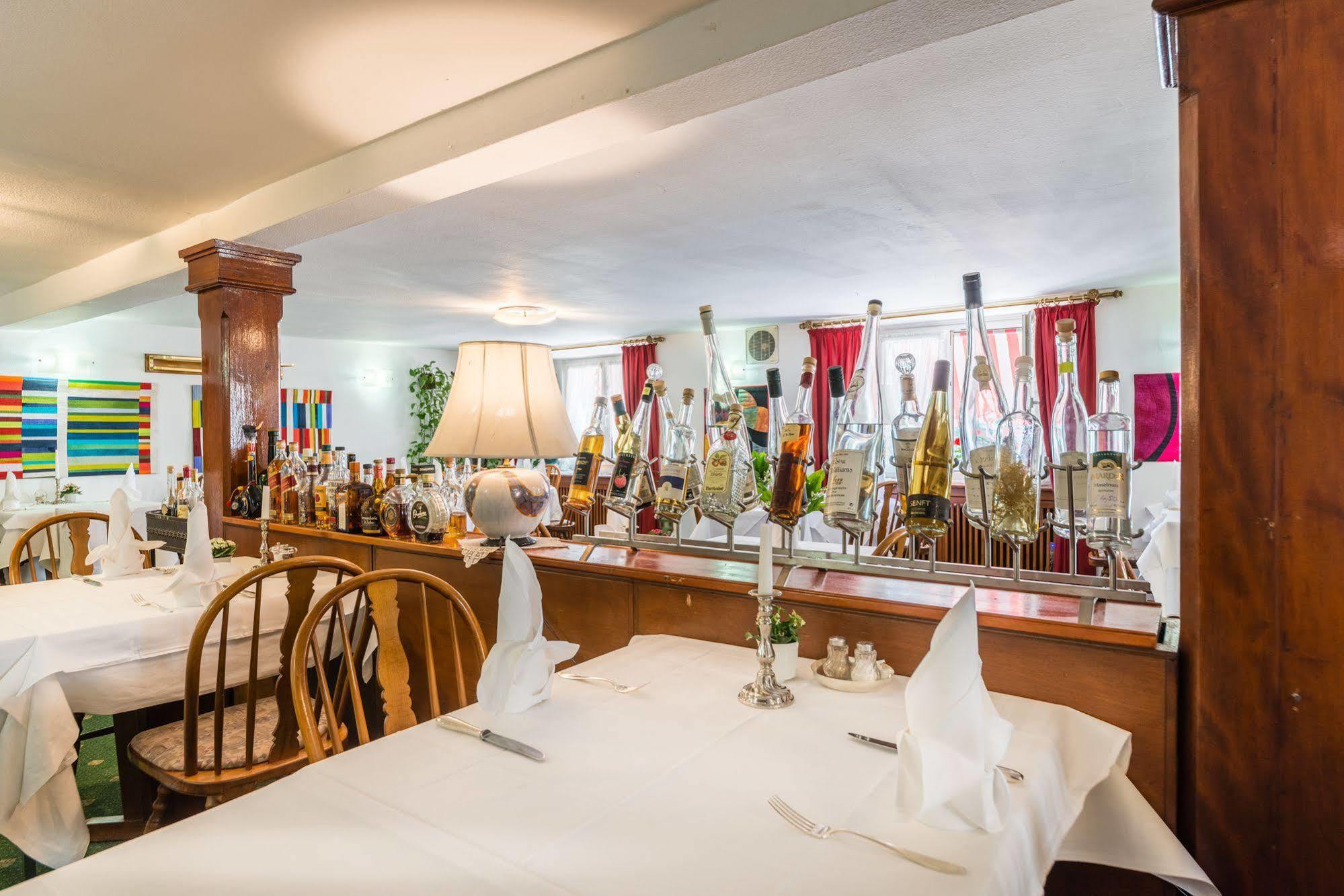 Hotel Goldener Sternen كونستانز المظهر الخارجي الصورة